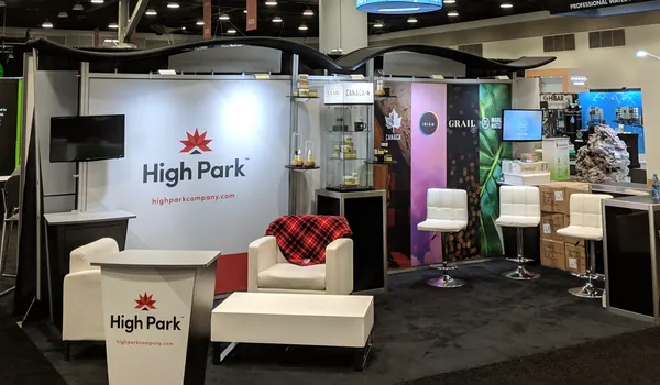 Radiant Exhibits Custom Trade Show Booth Solution Display Layout