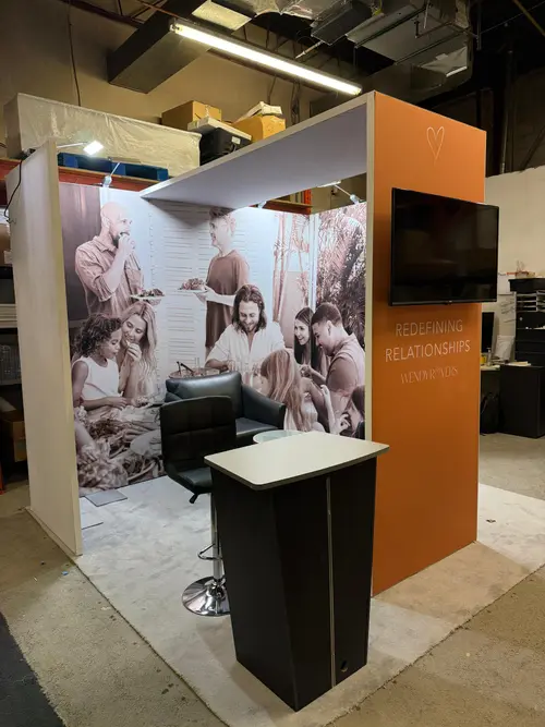 Graphic Oriented Booth 2