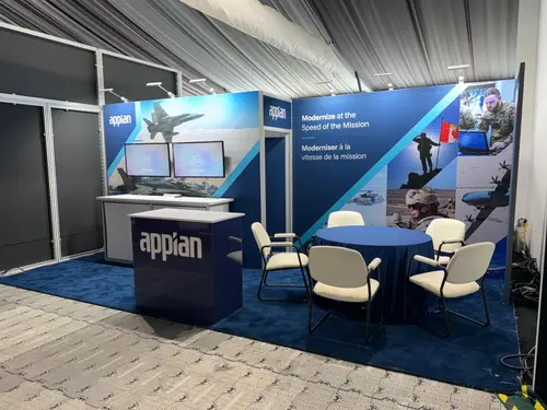 Graphic Oriented Booth 3
