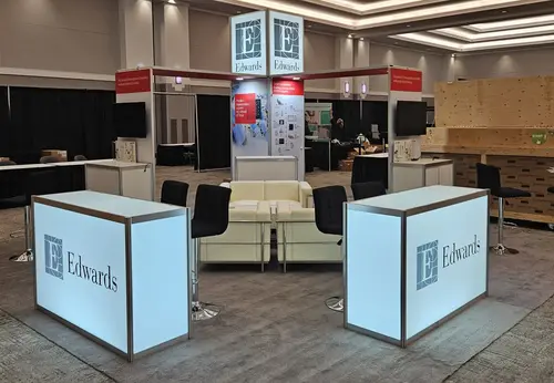 Graphic Oriented Booth 34
