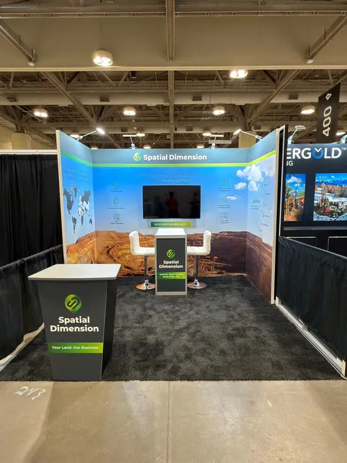 Graphic Oriented Booth 62