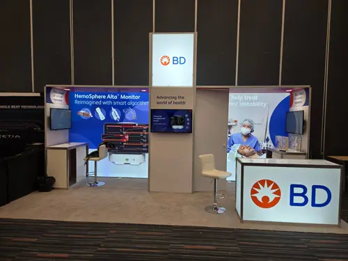 Graphic Oriented Booth 65