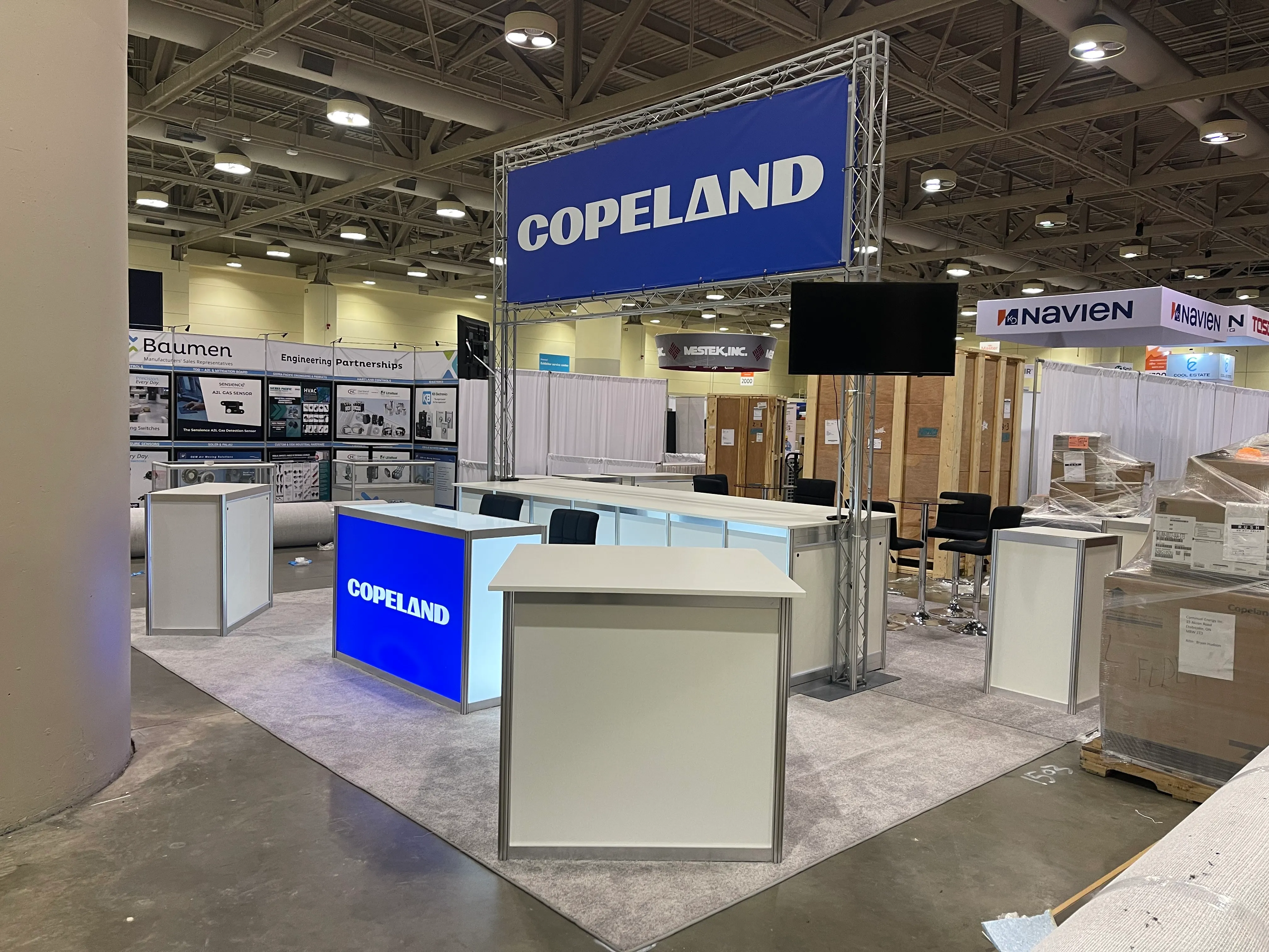 Truss Displays